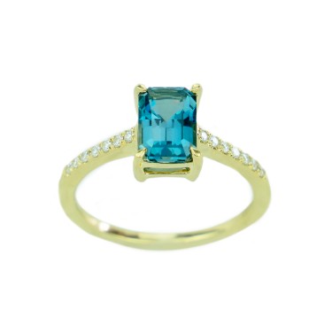 Diana-ring med lyseblå topas sten guld
